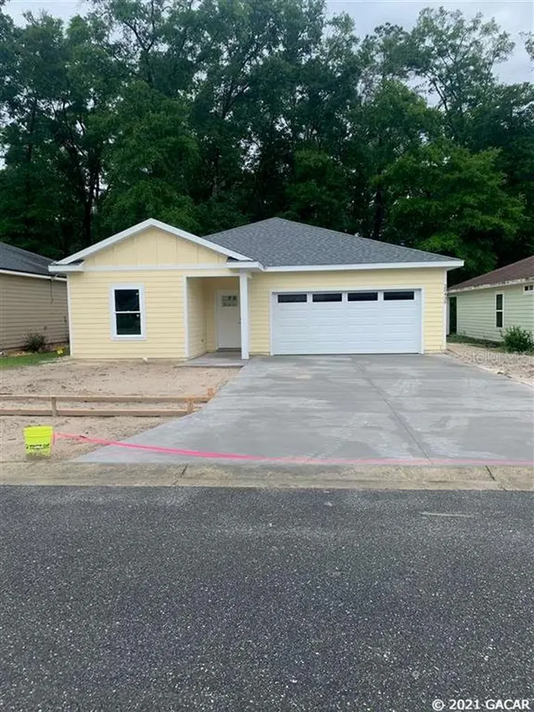 20435 NW 248th Drive High Springs FL 32643