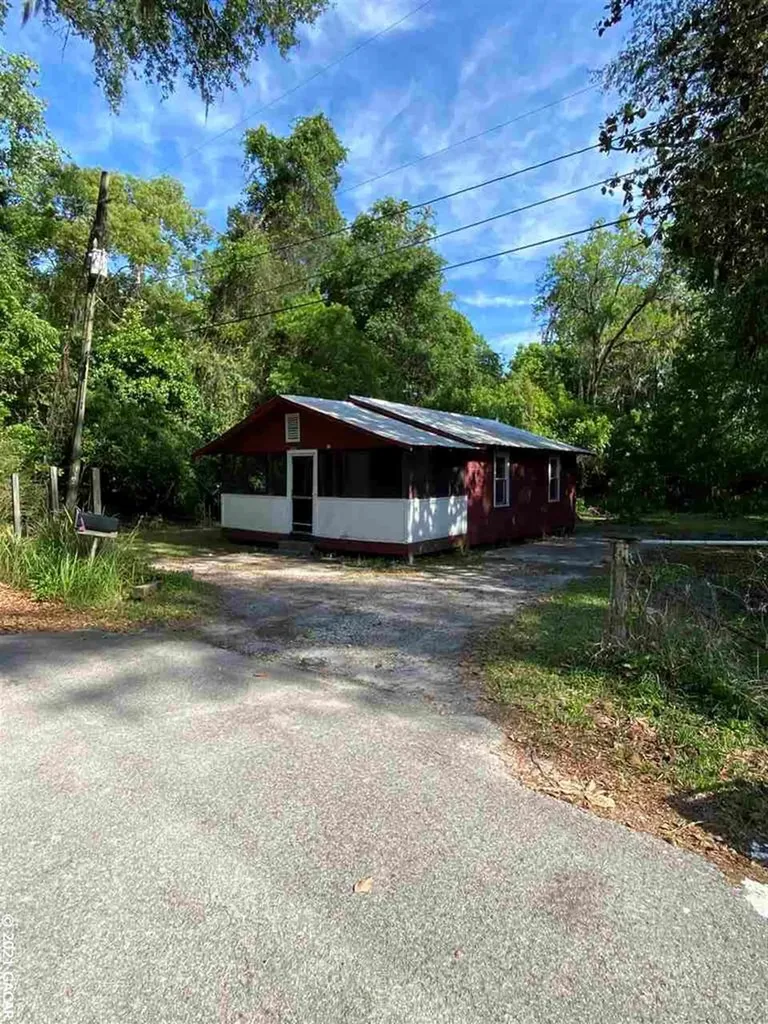 1821 SE 6th Avenue Gainesville FL 32641
