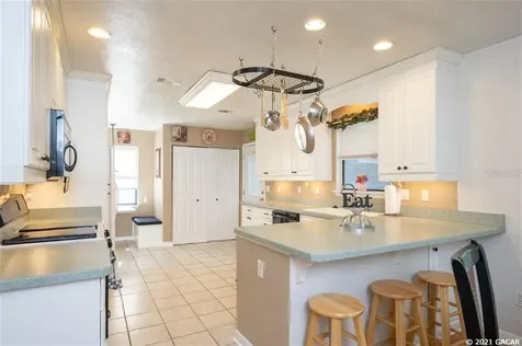 2725 NW 47th Avenue Gainesville FL 32605