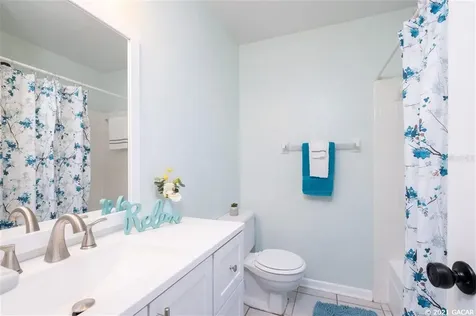 2725 NW 47th Avenue Gainesville FL 32605