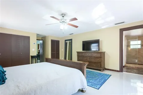 5525 NW 23rd Terrace Gainesville FL 32653