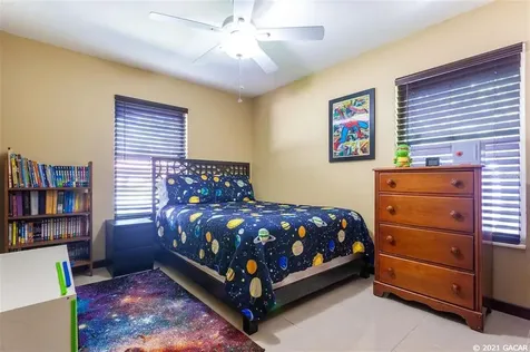 5525 NW 23rd Terrace Gainesville FL 32653