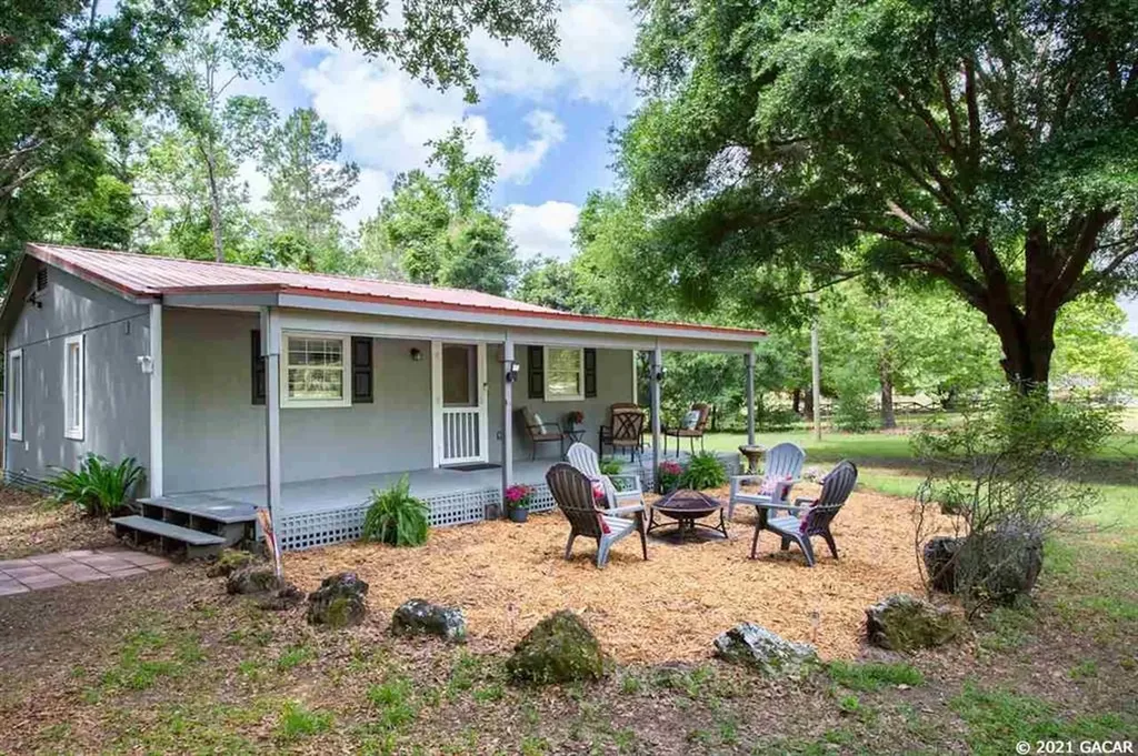 20623 Railroad Avenue High Springs FL 32643