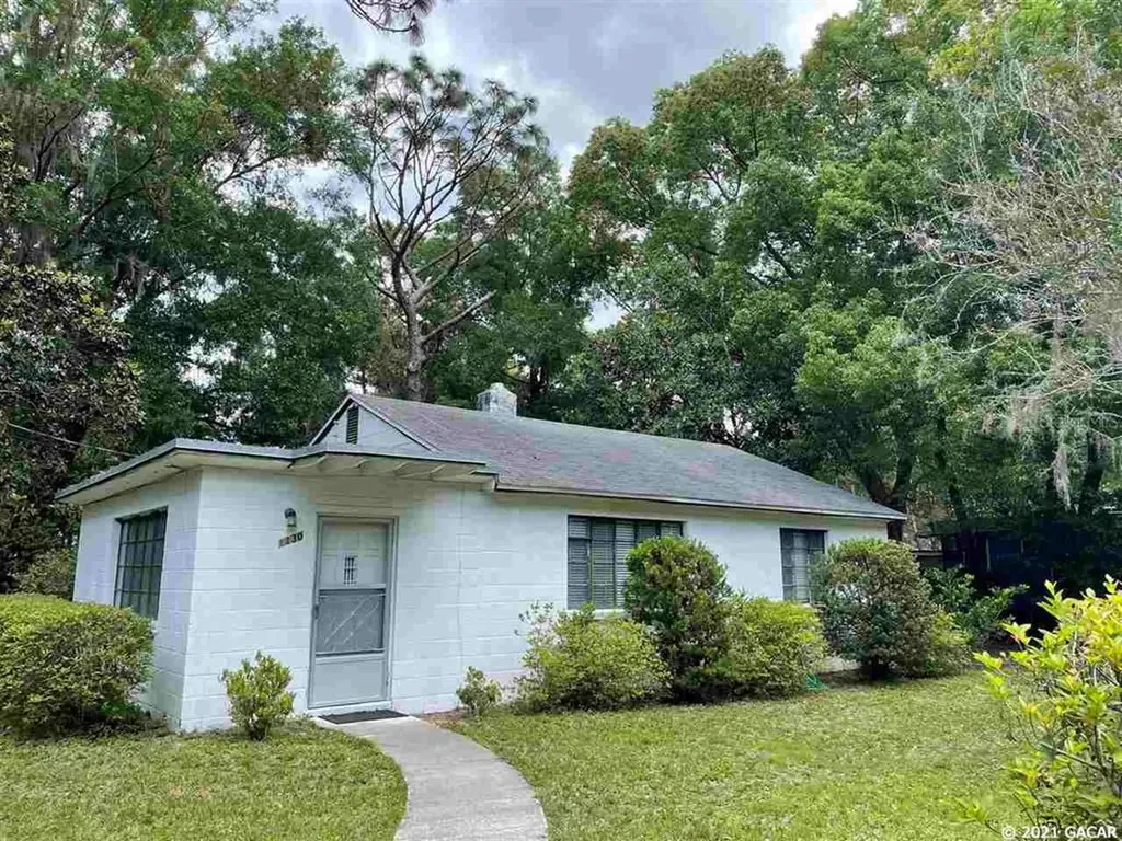 1130 NE 9th Avenue Gainesville FL 32601