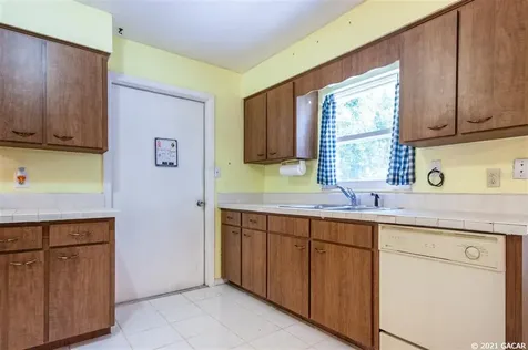 3517 NW 52nd Avenue Gainesville FL 32605