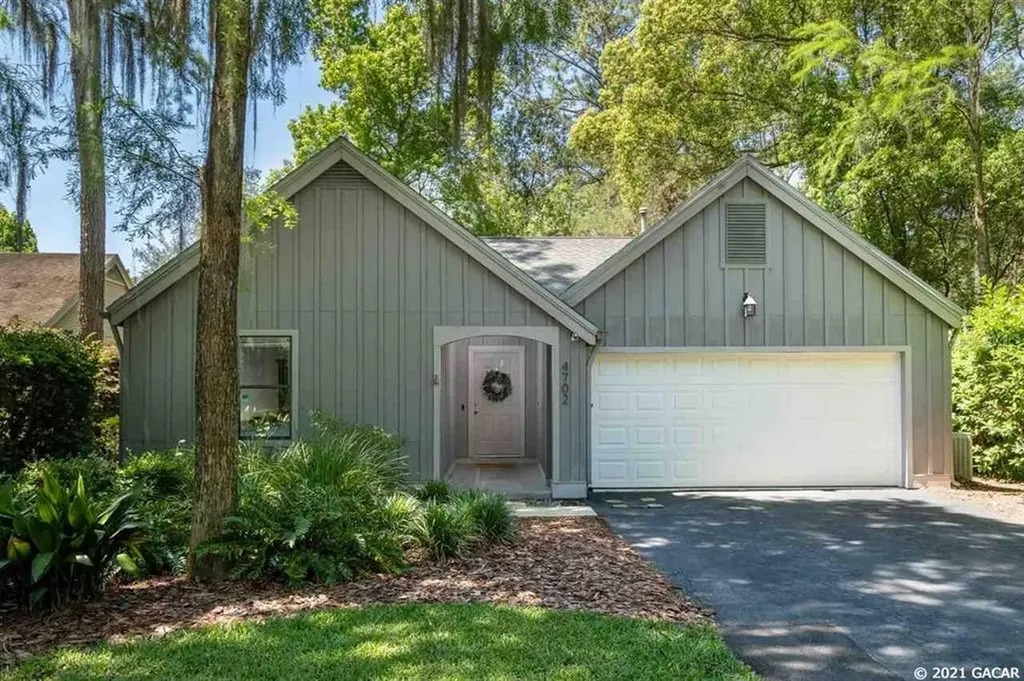4702 SW 76th Terrace Gainesville FL 32608