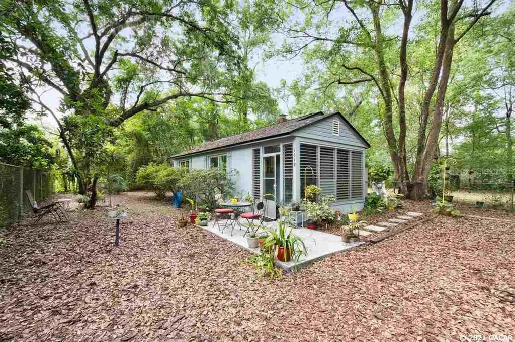 1018 NE 9th Avenue Gainesville FL 32601