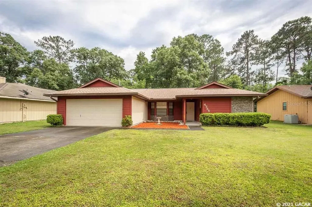 4725 NW 37th Place Gainesville FL 32606