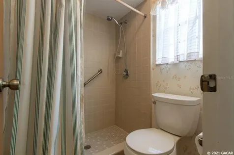 4725 NW 37th Place Gainesville FL 32606