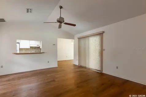 4725 NW 37th Place Gainesville FL 32606