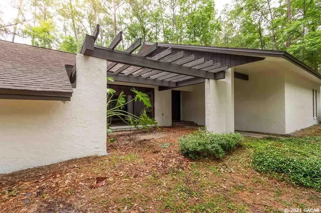 10826 NW 15th Place Gainesville FL 32606