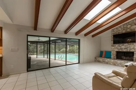 10826 NW 15th Place Gainesville FL 32606
