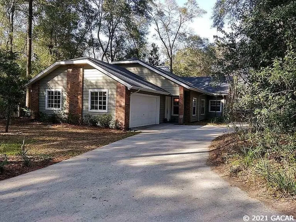 1754 NW 16th Place Gainesville FL 32605
