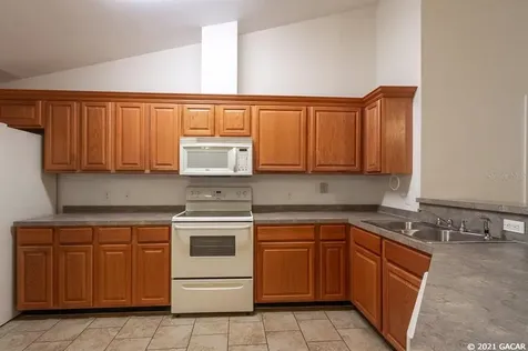15131 NW 232nd Street High Springs FL 32643