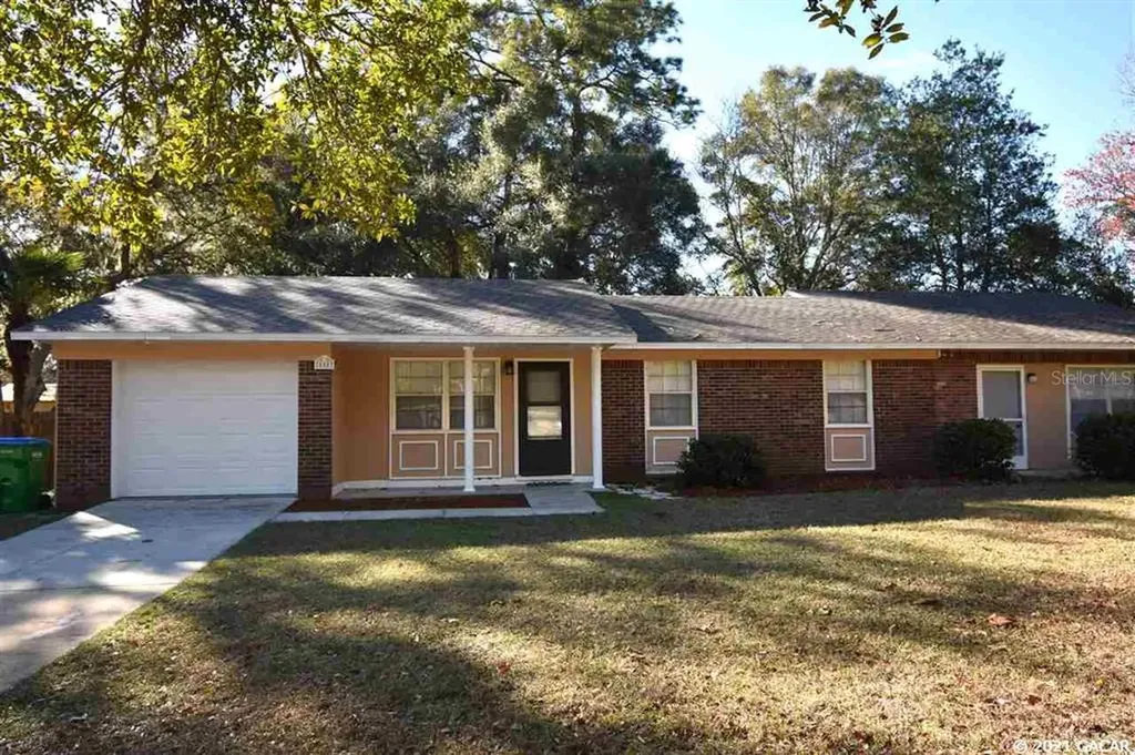 25507 SW 19th Avenue Newberry FL 32669