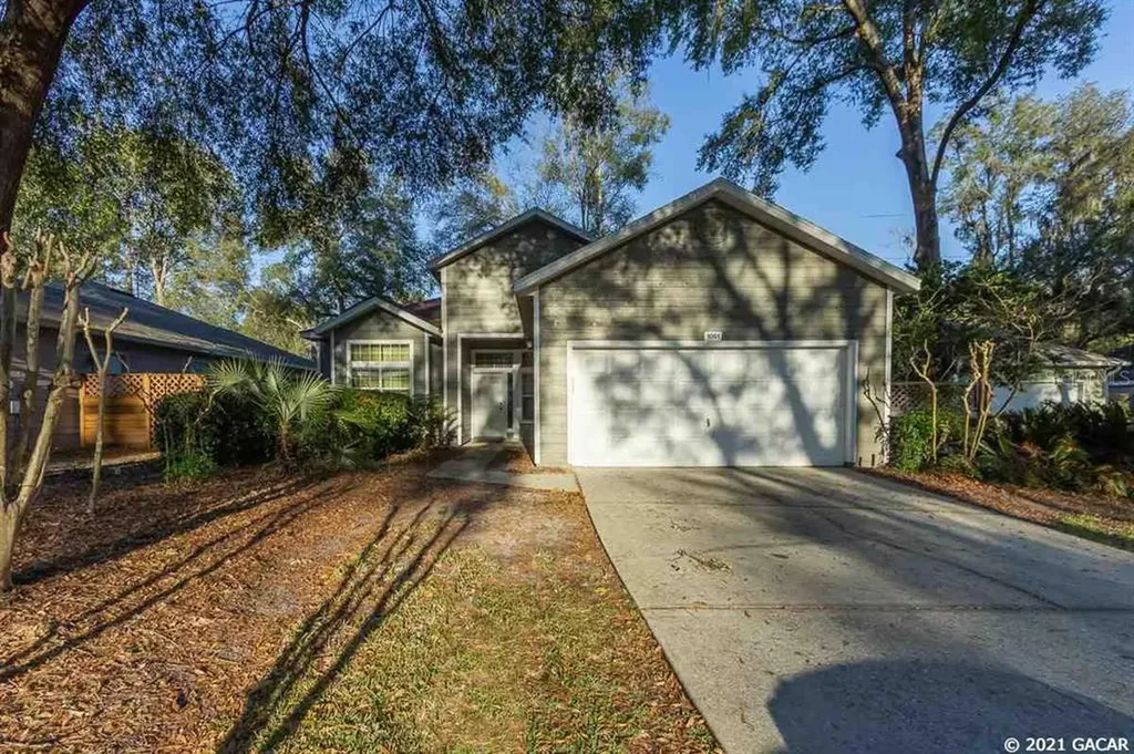 1061 NW 122nd Terrace Newberry FL 32669