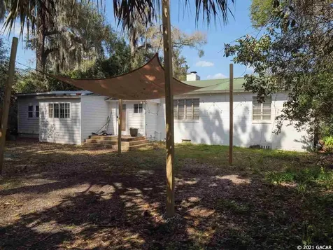 2051 NW 7th Place Gainesville FL 32603