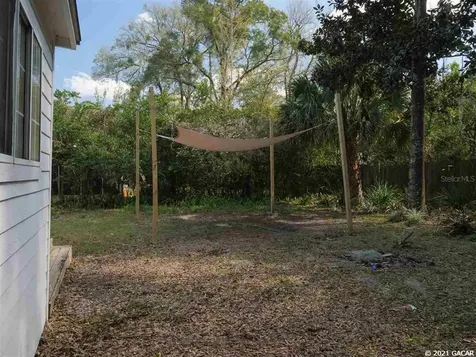 2051 NW 7th Place Gainesville FL 32603