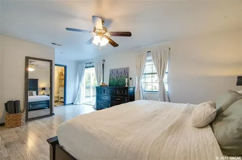 5500 SW 17 Court Gainesville FL 32608