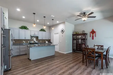 6549 SW 74 Drive Gainesville FL 32608