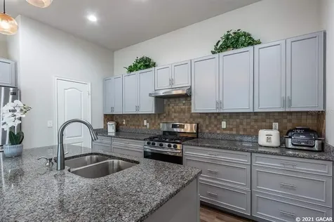 6549 SW 74 Drive Gainesville FL 32608