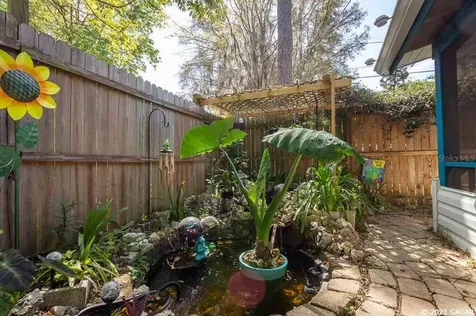1948 NW 35th Avenue Gainesville FL 32605