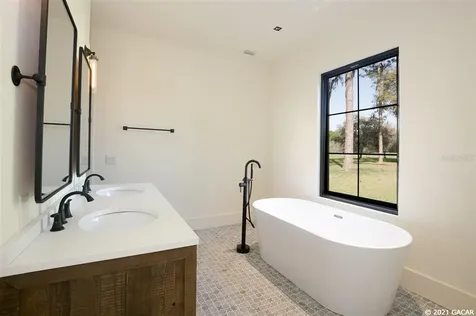 3936 SW 69th Avenue Gainesville FL 32608
