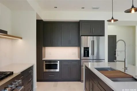 3936 SW 69th Avenue Gainesville FL 32608