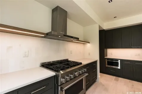 3936 SW 69th Avenue Gainesville FL 32608