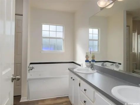 6506 SW 80th Street Gainesville FL 32608