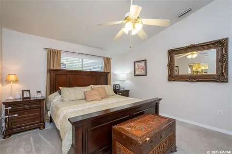 2319 NW 44th Place Gainesville FL 32605