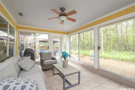 2319 NW 44th Place Gainesville FL 32605