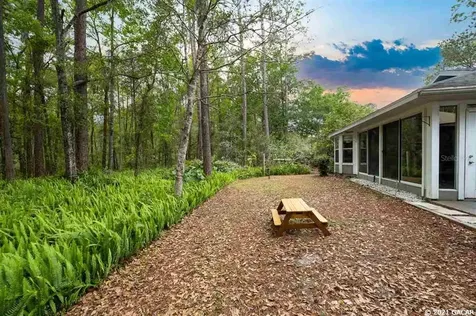 2319 NW 44th Place Gainesville FL 32605