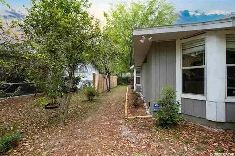 2319 NW 44th Place Gainesville FL 32605