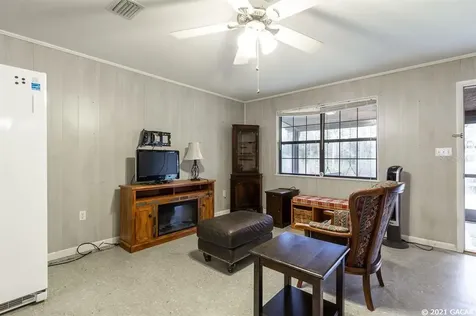 809 SW Van Buren Road Mayo FL 32066