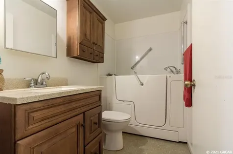 809 SW Van Buren Road Mayo FL 32066