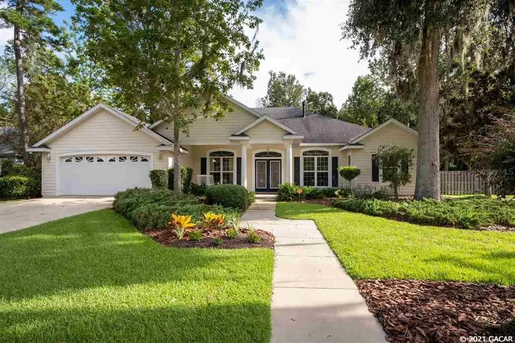 7822 White Oaks Road Alachua FL 32615