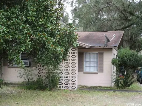 1941-1943 NE 16th Way Gainesville FL 32609