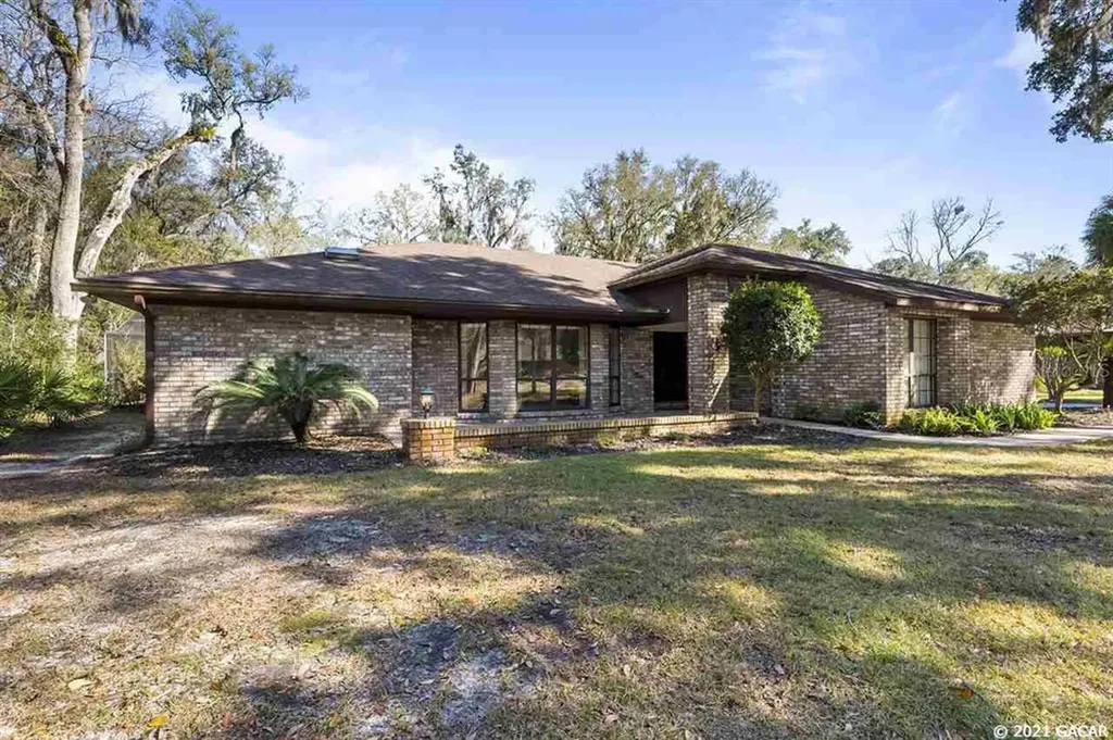 4923 NW 51st Drive Gainesville FL 32653