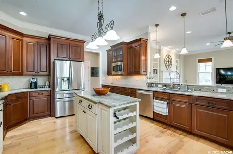 11234 NW 18th Road Gainesville FL 32606