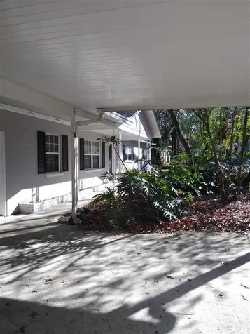 2221 NW 36th Drive Gainesville FL 32605