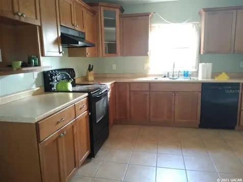 2221 NW 36th Drive Gainesville FL 32605