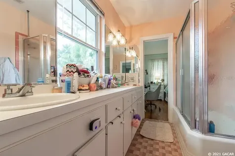 2728 SW 4 Place Gainesville FL 32607