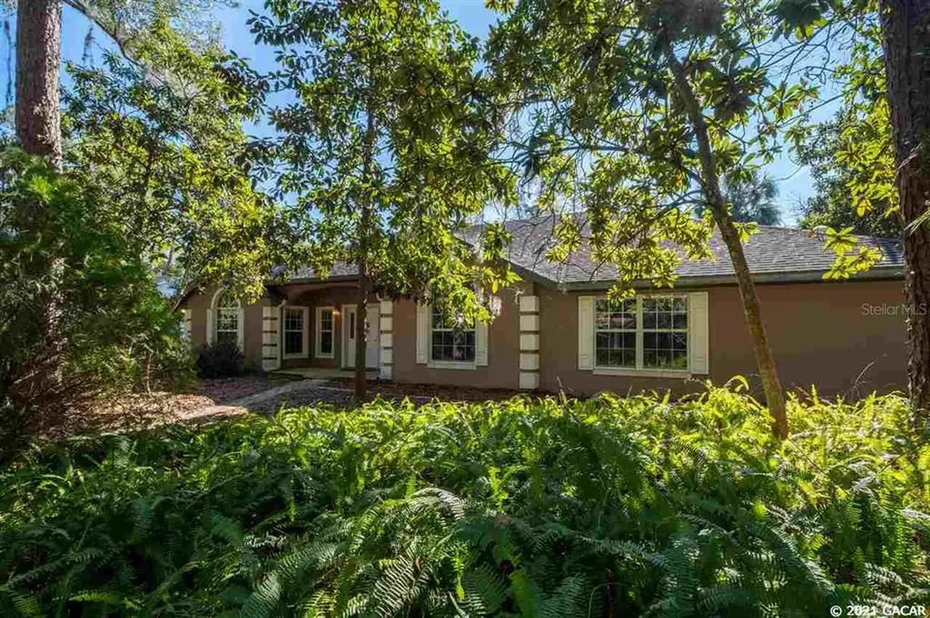 725 NE 9th Avenue Gainesville FL 32601