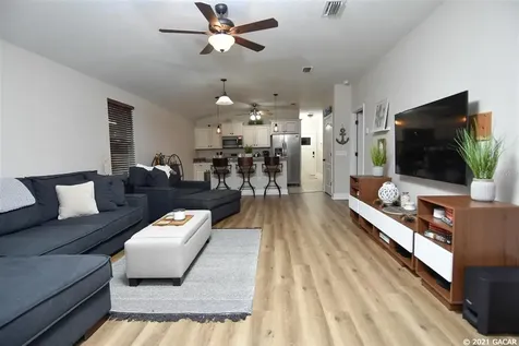 25880 NW 4th Lane Newberry FL 32669