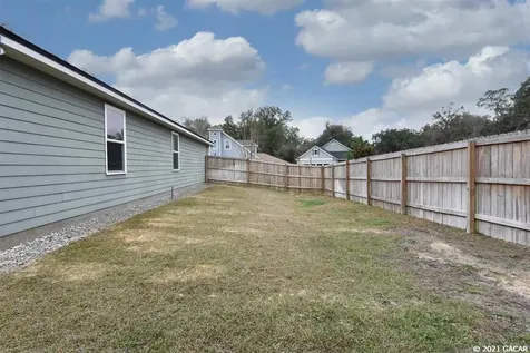 25880 NW 4th Lane Newberry FL 32669
