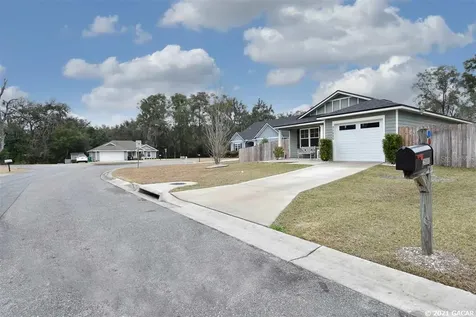 25880 NW 4th Lane Newberry FL 32669