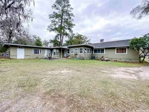 1040 SW 11th Terrace Gainesville FL 32601