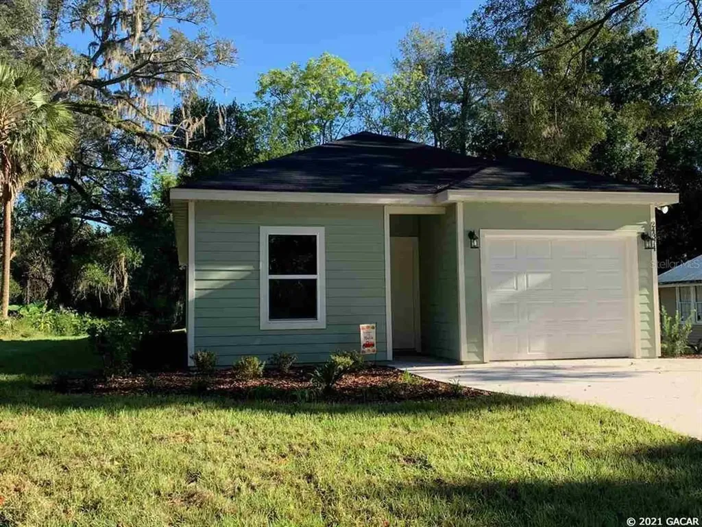 18708 NW 241st Street High Springs FL 32643