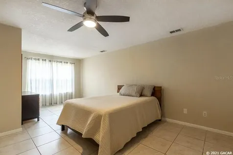 19705 NE 22nd Lane Hawthorne FL 32640
